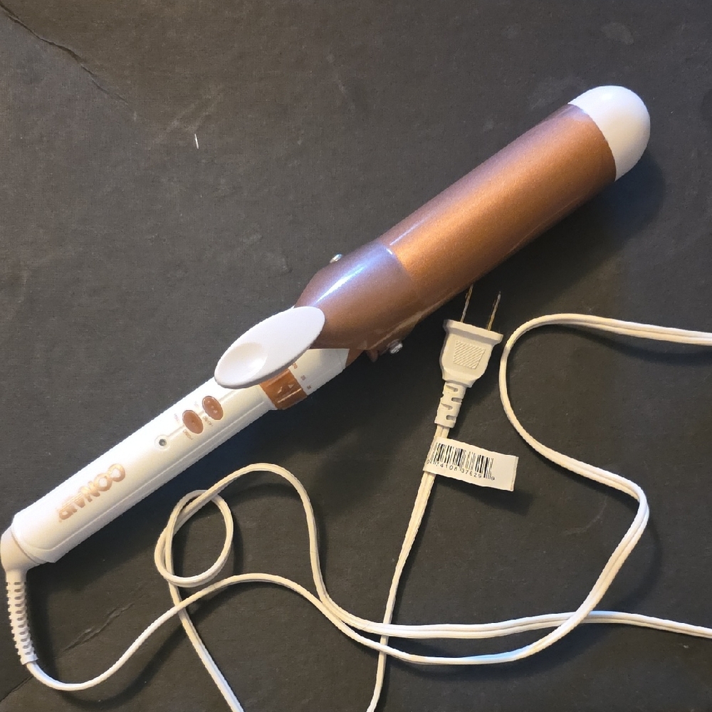 NWOT Conair Rose Gold Double Ceramic Curling Iron - 1.25 Inches